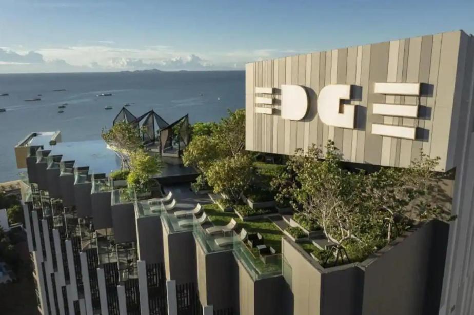 Edge Seaview